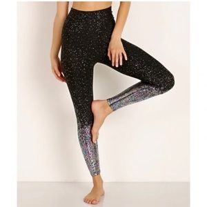NWT Beyond Yoga Alloy Multi Color Ombre High Waisted Midi Leggings